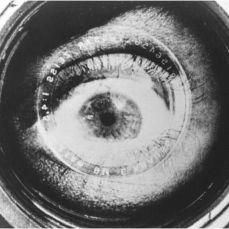 16 Dziga Vertov - Man with a Movie Camera (1929) - Captures and documents Moscow and the Art of film it